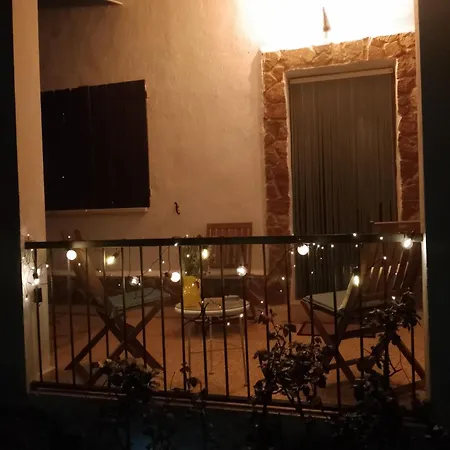 Casa Refugio Entre Pinos Y Romeros * Mogente